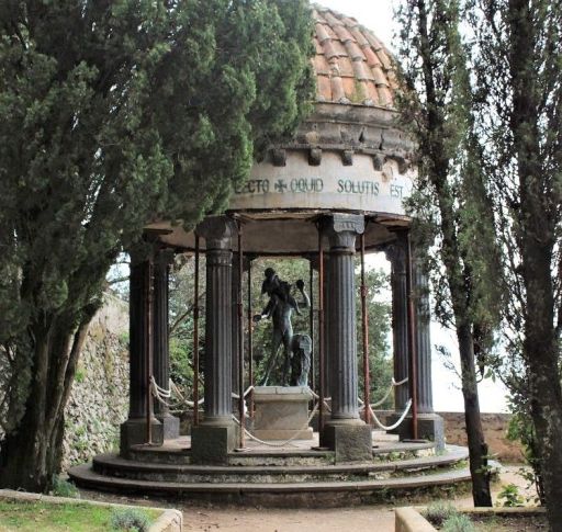 Villa Cimbrone e il Tempio di Bacco a Ravello