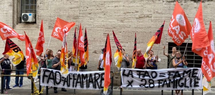 LAVORATORI FAO A RISCHIO LICENZIAMENTO: PROTESTA SOTTO  IL MINISTERO DEL LAVORO