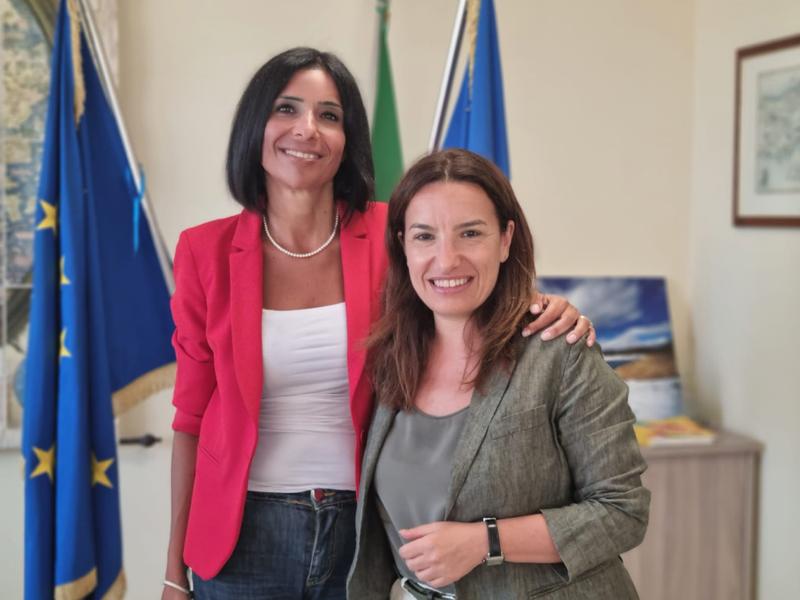 LA DIRETTRICE DELLA TRIENNALE DI MILANO A REGGIO CALABRIA. PRINCI: “FIERI ED ORGOGLIOSI DELLA COLLABORAZIONE CON UNA GRANDE MANAGER DI ORIGINI CALABRESI”