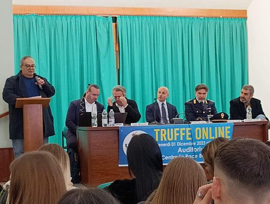 TRUFFE ON LINE – EMERGENZA SOPRATTUTTO PER I PIÙ ANZIANI