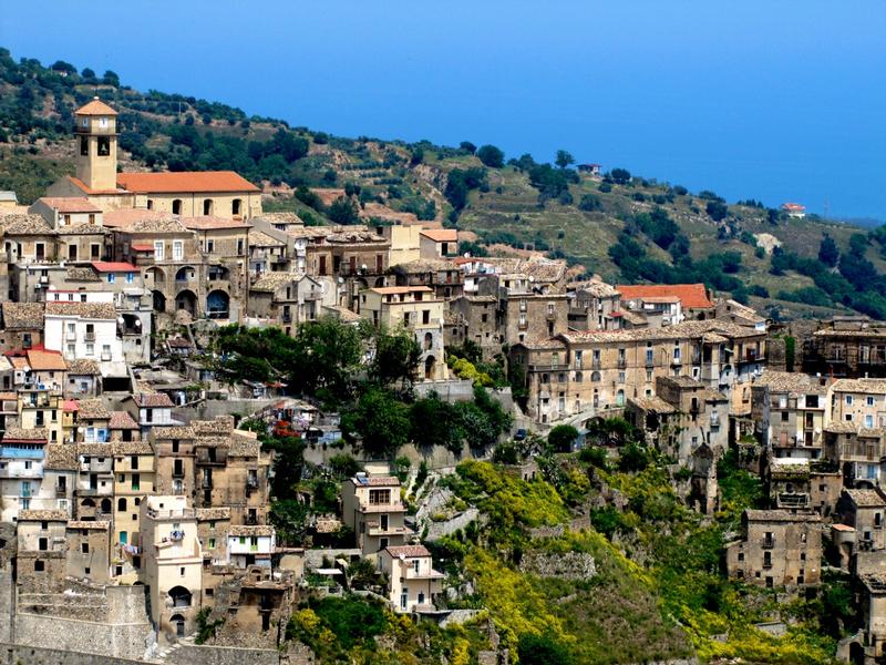 CANDIDATURA BADOLATO BORGHI PIÙ BELLI D’ITALIA, GIOVEDÌ 29 CONFERENZA CON GALLO E PONZO