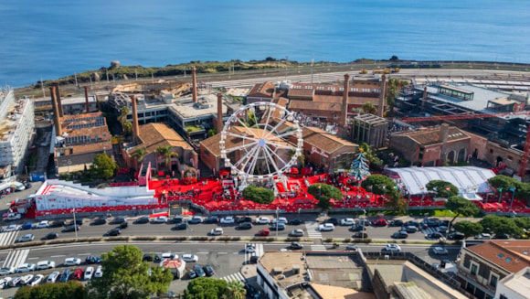 CATANIA, IL FASCINO DI CHRISTMAS TOWN CONQUISTA IL SUD ITALIA